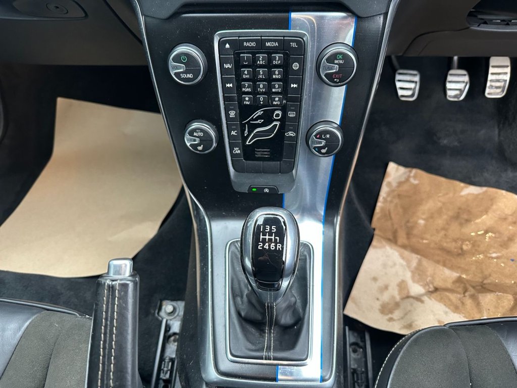 Used Volvo V40 2015 for sale - 76590995: Photo 20