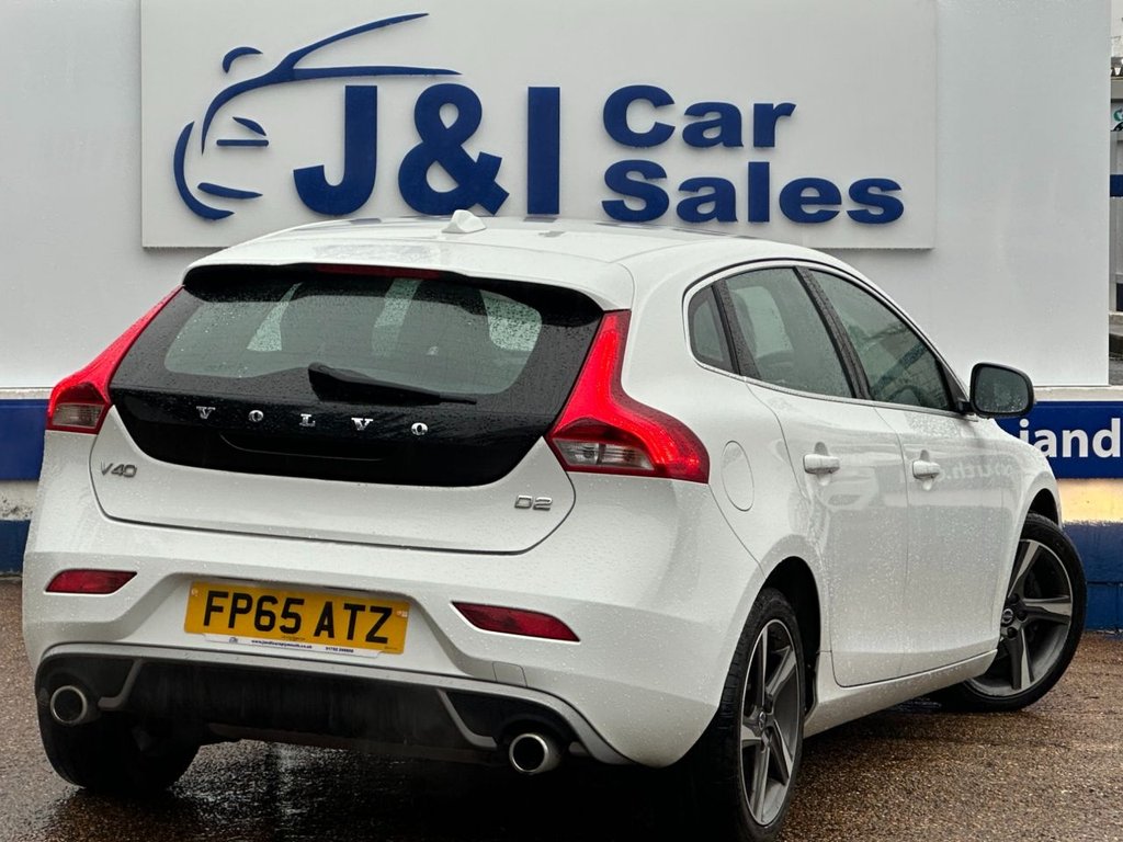 Used Volvo V40 2015 for sale - 76590995: Photo 6