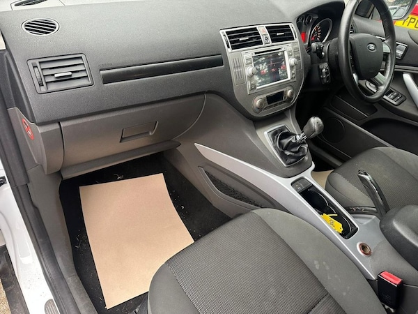 Used Ford Kuga 2011 for sale - 74974490: Photo 12