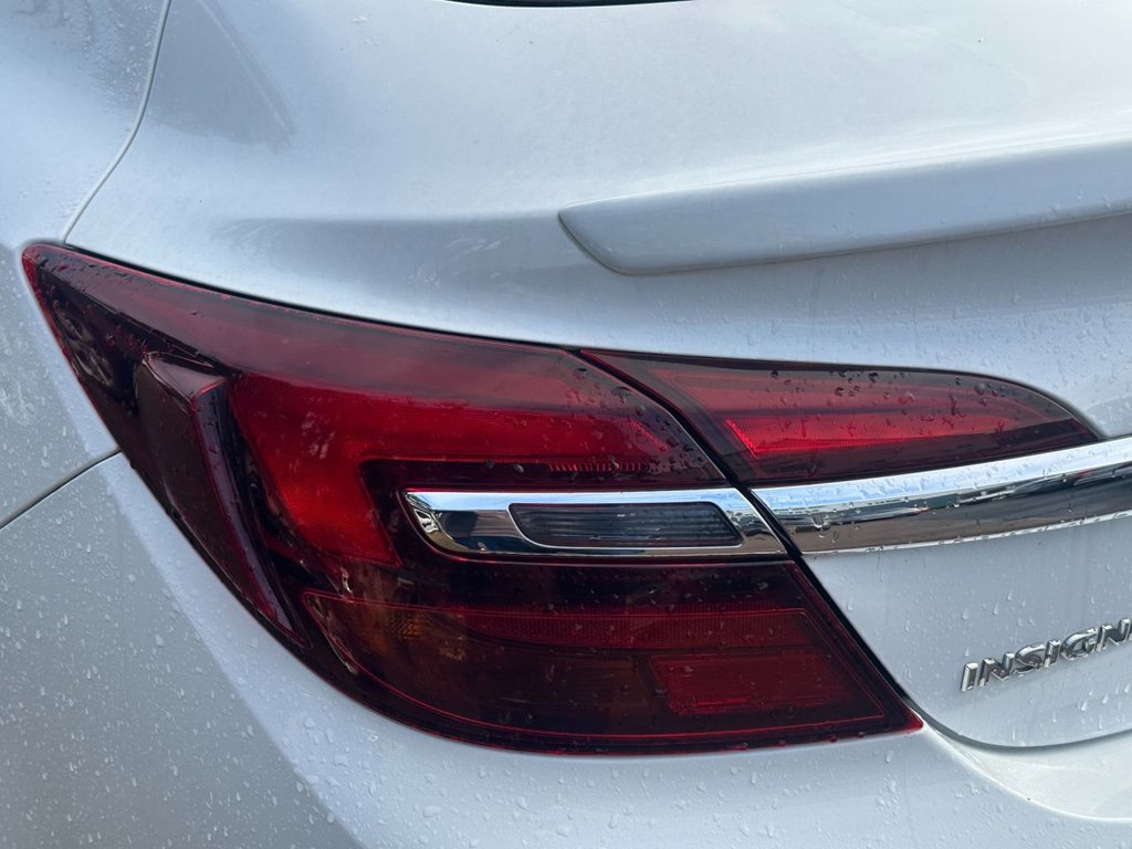 Used Vauxhall Insignia 2015 for sale - 77227701: Photo 24