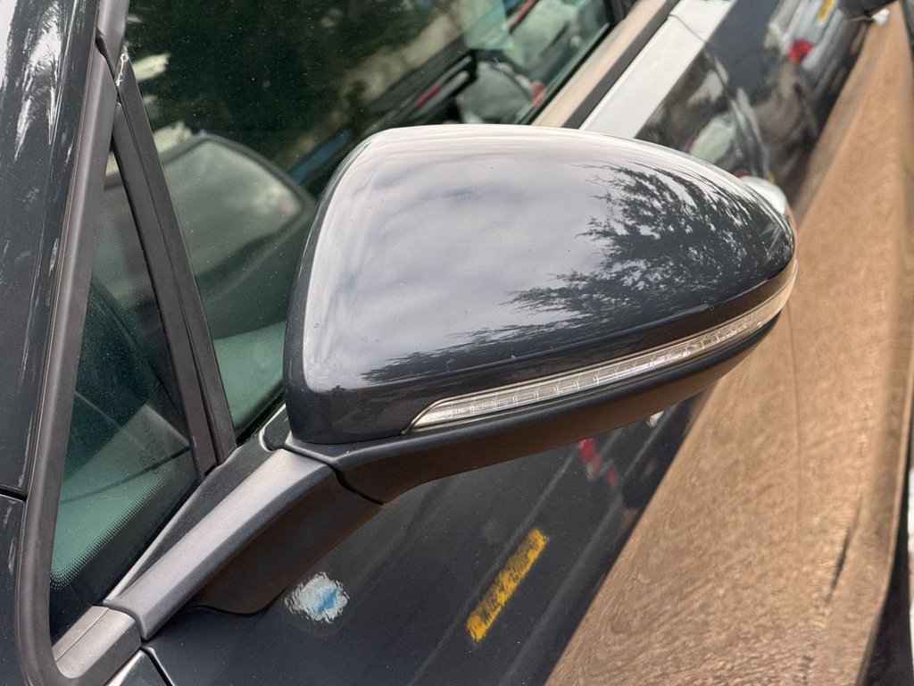 Used Volkswagen Golf 2016 for sale - 76396189: Photo 21