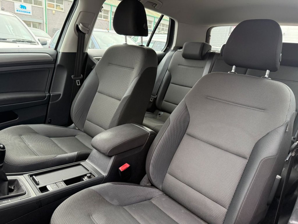 Used Volkswagen Golf 2016 for sale - 76396189: Photo 8