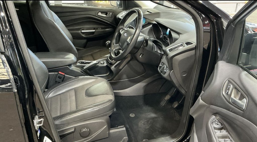 Used Ford Kuga 2015 for sale - 78068606: Photo 3