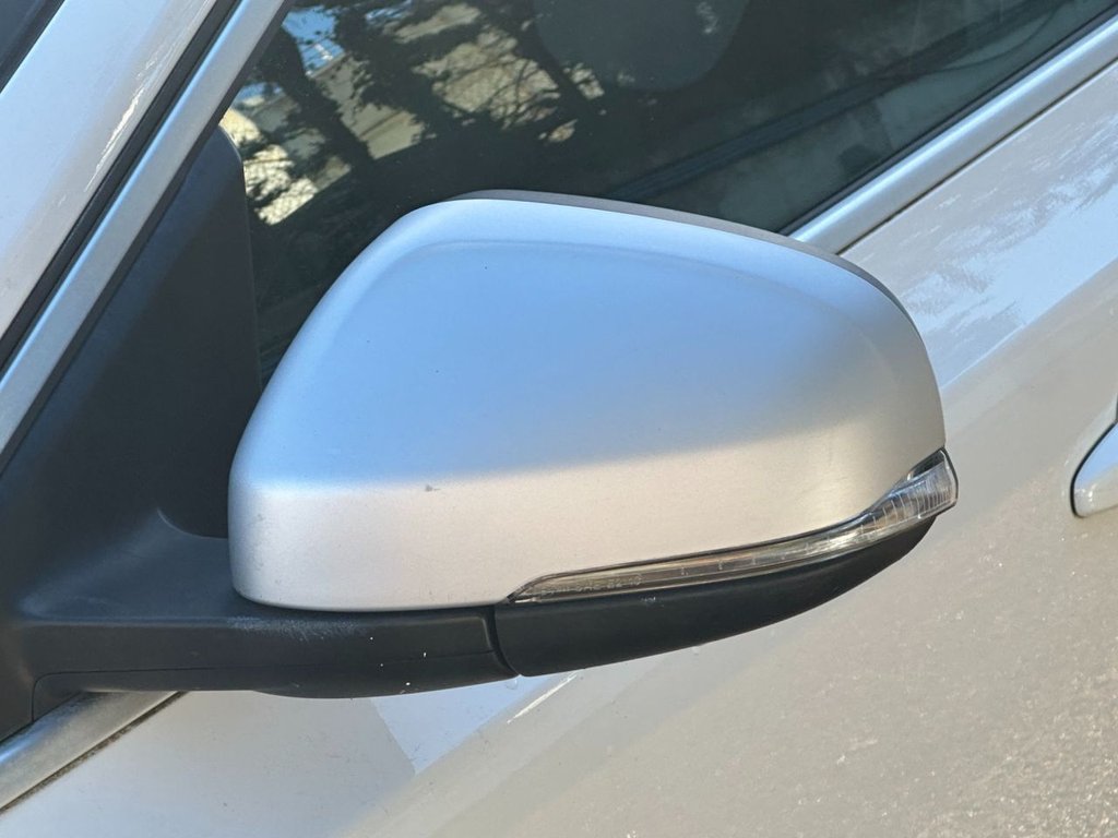 Used Volvo V40 2017 for sale - 76768634: Photo 21