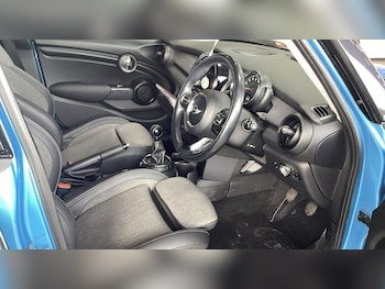 Used MINI Hatch 2015 for sale - 77667166: Photo