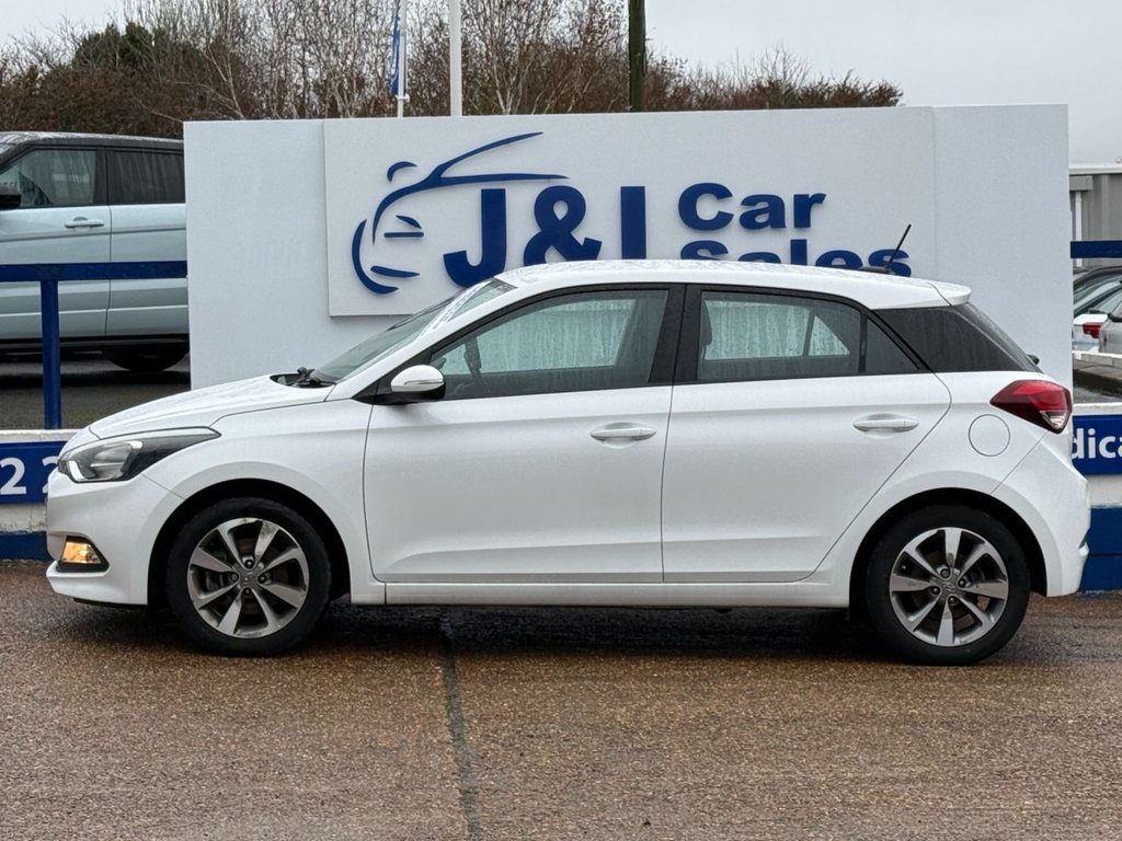 Used Hyundai i20 2016 for sale - 78166945: Photo 4