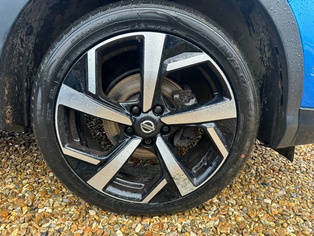 Used Nissan Qashqai 2017 for sale - 77227409: Photo 25