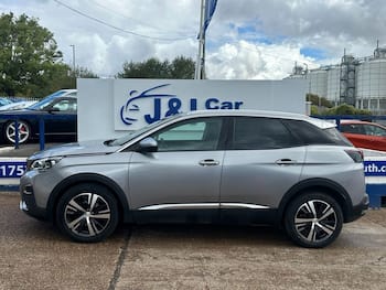 Used Peugeot 3008 2017 for sale - 79632112: Photo
