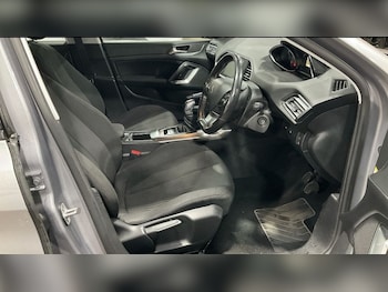 Used Peugeot 308 2014 for sale - 76520742: Photo