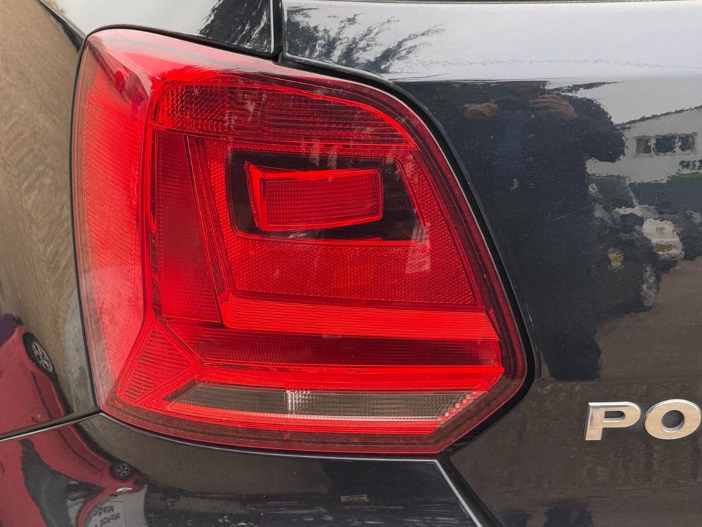 Used Volkswagen Polo 2015 for sale - 76256798: Photo 24