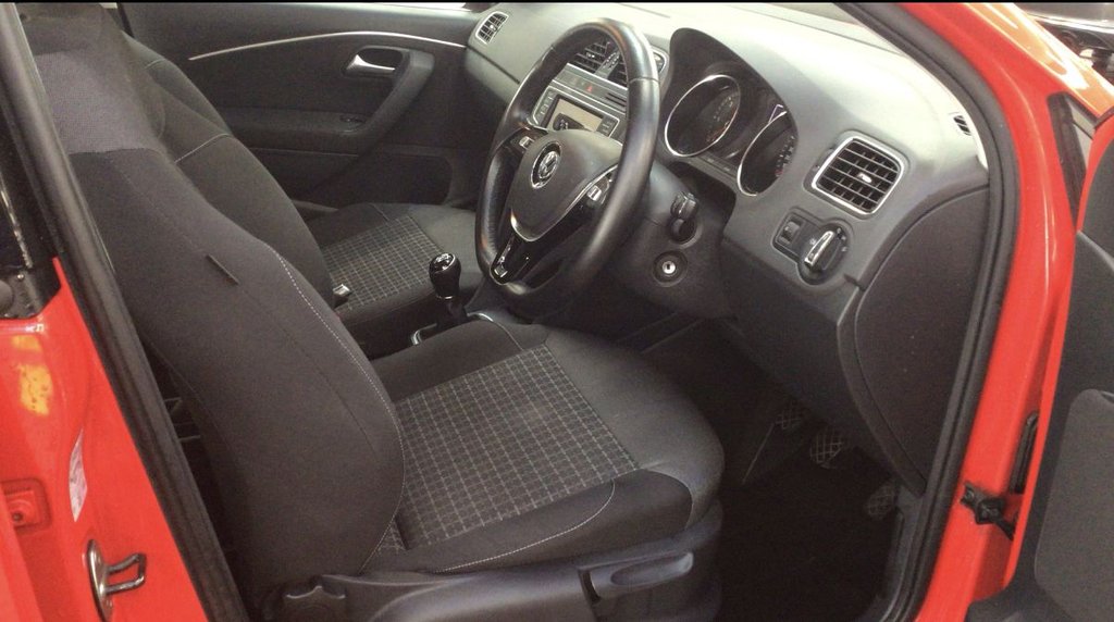 Used Volkswagen Polo 2014 for sale - 76820981: Photo 3