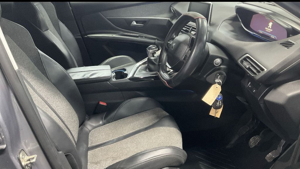 Used Peugeot 3008 2017 for sale - 77356603: Photo 3