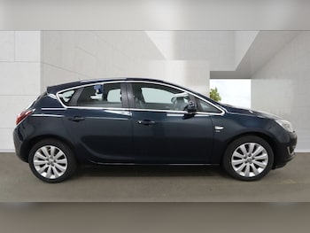 Used Vauxhall Astra 2015 for sale - 79450387: Photo