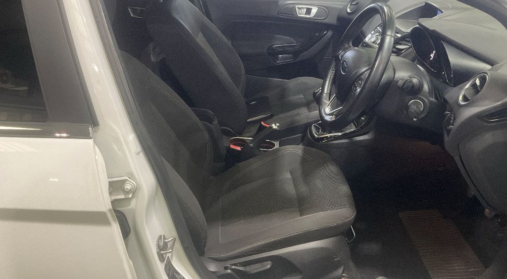 Used Ford Fiesta 2015 for sale - 77583393: Photo 3