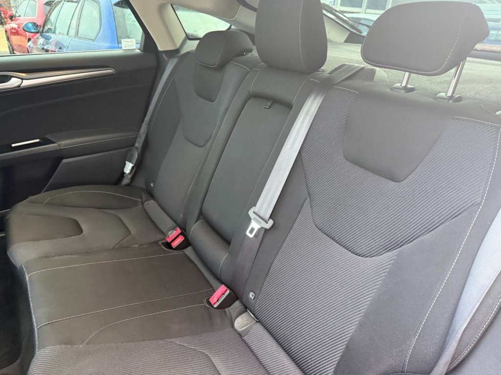 Used Ford Mondeo 2015 for sale - 76304047: Photo 9