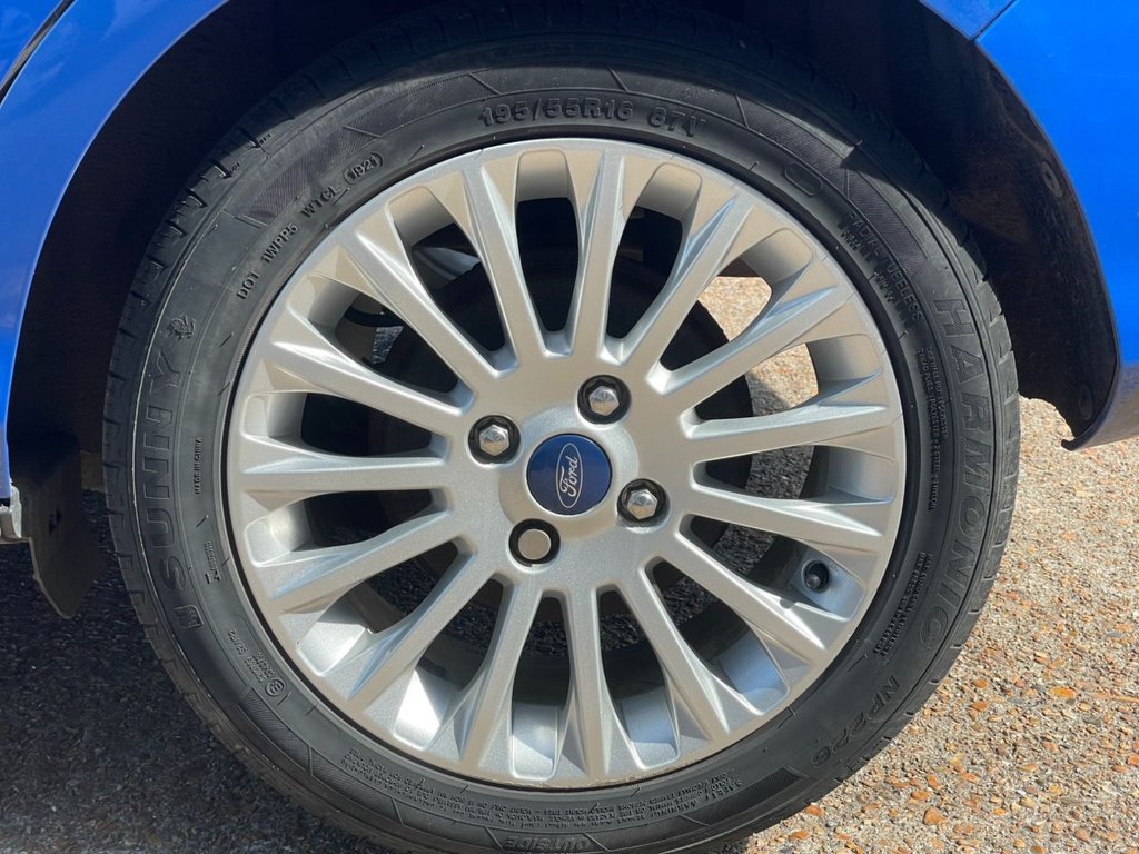 Used Ford B-MAX 2013 for sale - 76223296: Photo 27