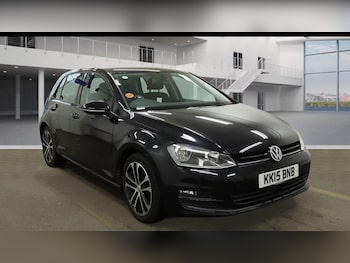 Volkswagen - Golf