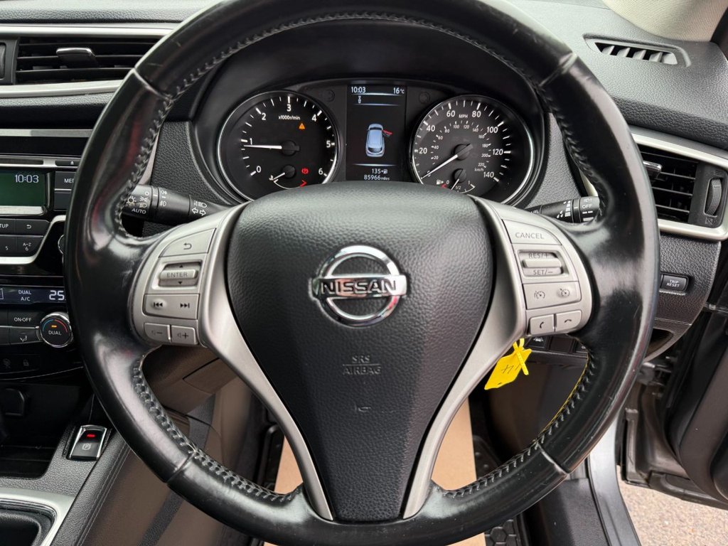 Used Nissan Qashqai 2014 for sale - 75801248: Photo 15