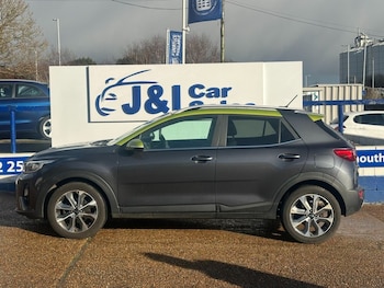 Used Kia Stonic 2019 for sale - 78153648: Photo