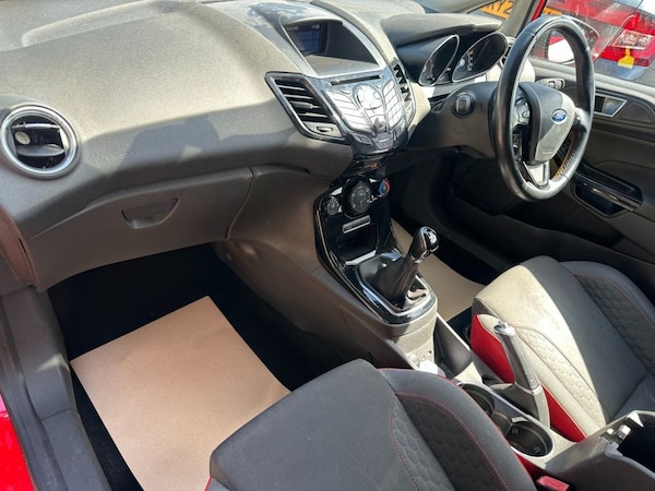Used Ford Fiesta 2016 for sale - 74391275: Photo 12