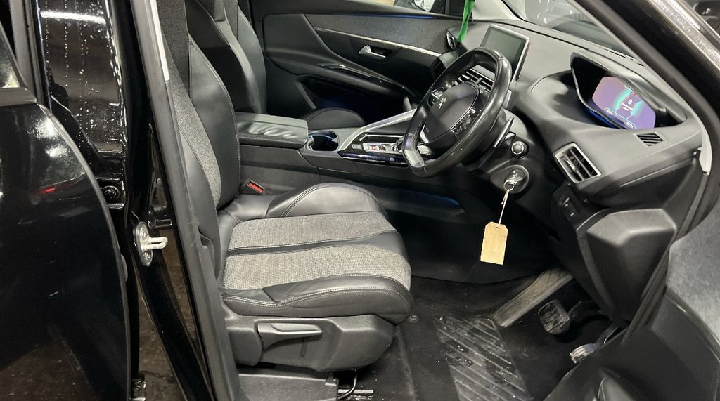 Used Peugeot 3008 2017 for sale - 77328231: Photo 3