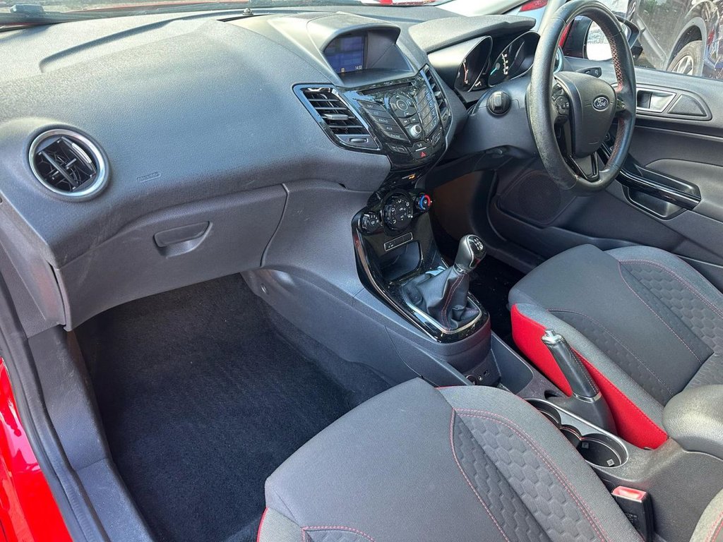 Used Ford Fiesta 2016 for sale - 76210219: Photo 12