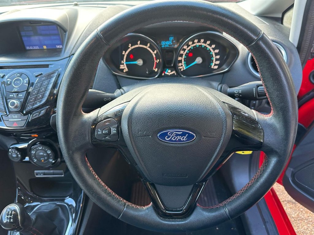 Used Ford Fiesta 2016 for sale - 76210219: Photo 15