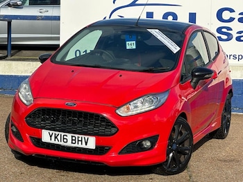 Used Ford Fiesta 2016 for sale - 76210219: Photo