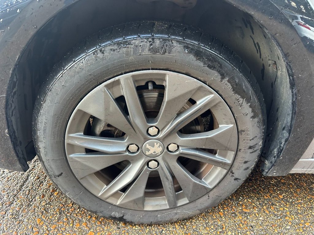 Used Peugeot E-208 2020 for sale - 77250223: Photo 29