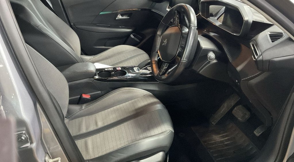 Used Peugeot 208 2020 for sale - 77250223: Photo 3