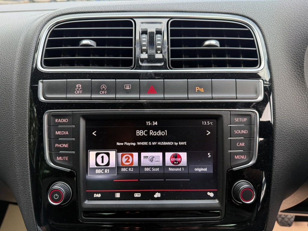 Used Volkswagen Polo 2014 for sale - 76417514: Photo 16