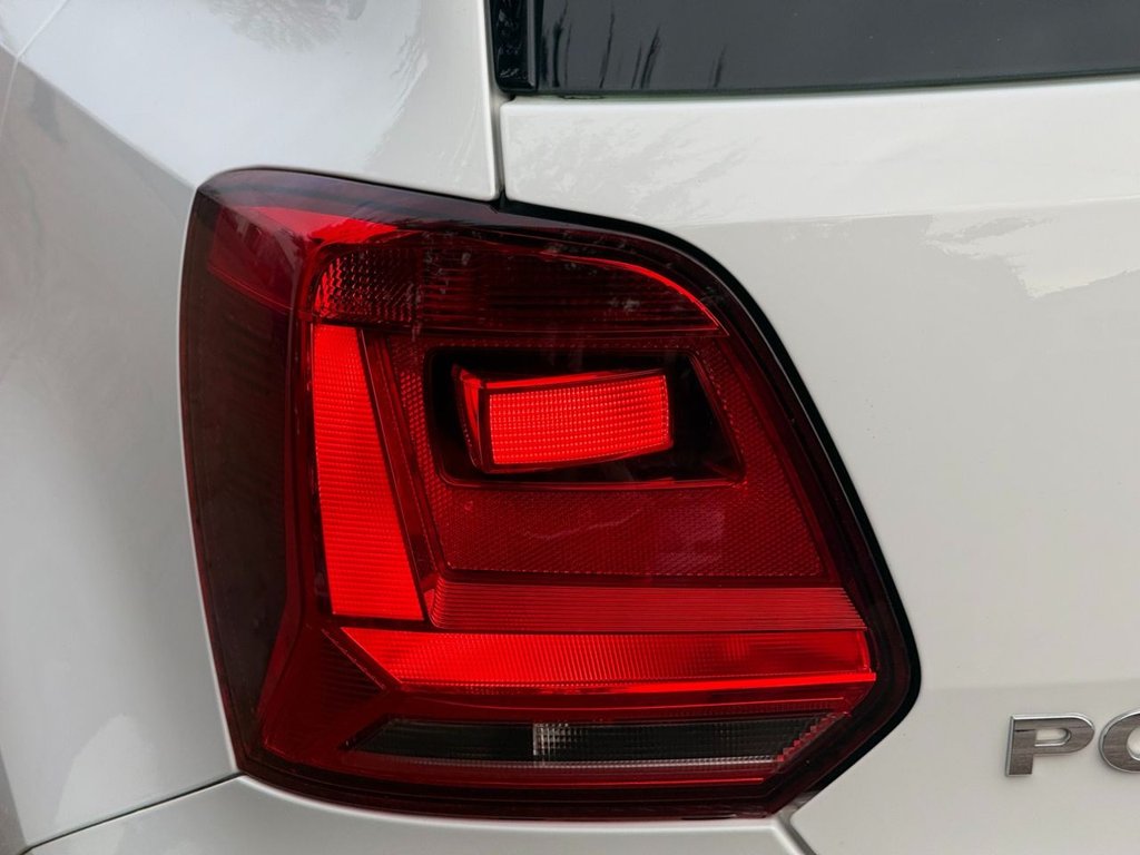 Used Volkswagen Polo 2014 for sale - 76417514: Photo 24