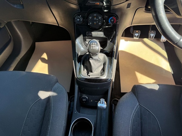 Used Ford Fiesta 2015 for sale - 76068496: Photo 17
