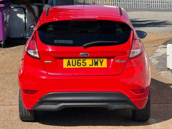 Used Ford Fiesta 2015 for sale - 76068496: Photo 23