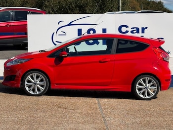 Used Ford Fiesta 2015 for sale - 76068496: Photo 4