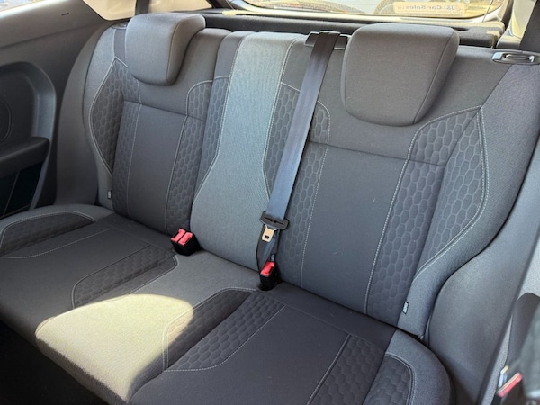 Used Ford Fiesta 2015 for sale - 76068496: Photo 9