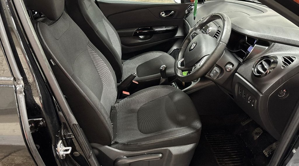 Used Renault Captur 2016 for sale - 76406590: Photo 3