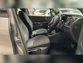 Used Renault Captur 2016 for sale - 78515225: Photo