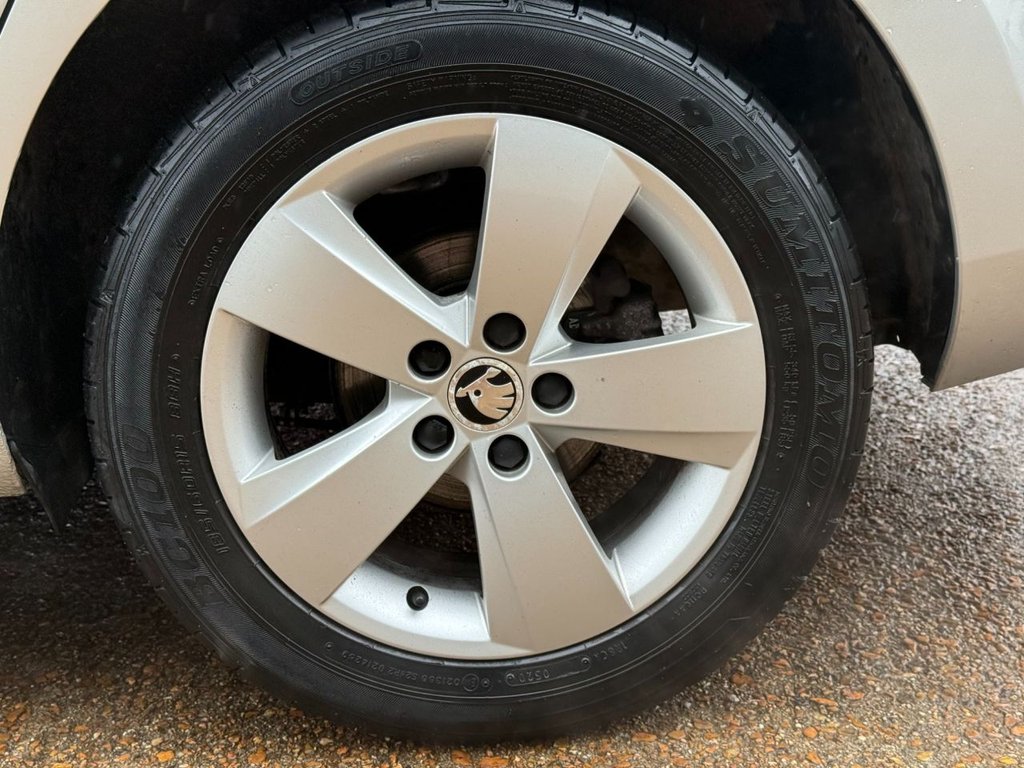 Used Skoda Fabia 2015 for sale - 75947663: Photo 28