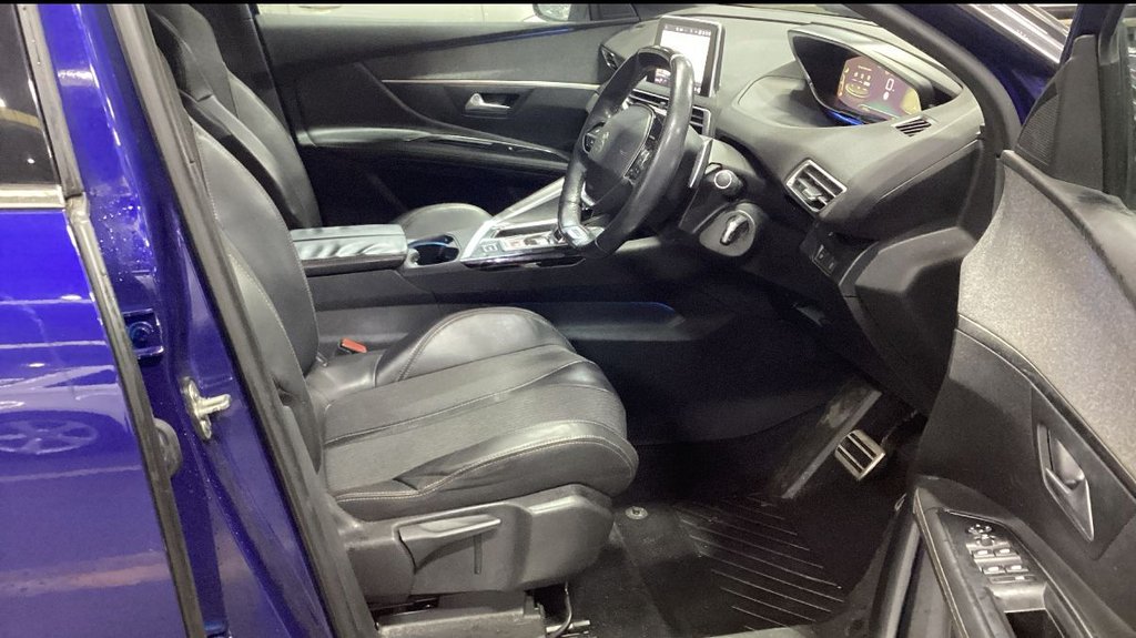 Used Peugeot 3008 2017 for sale - 77341902: Photo 3