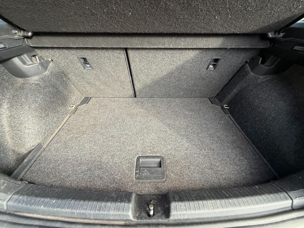 Used Volkswagen Polo 2018 for sale - 76559253: Photo 11