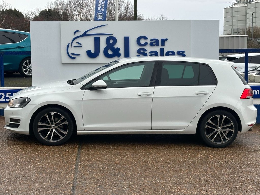 Used Volkswagen Golf 2015 for sale - 77227674: Photo 4