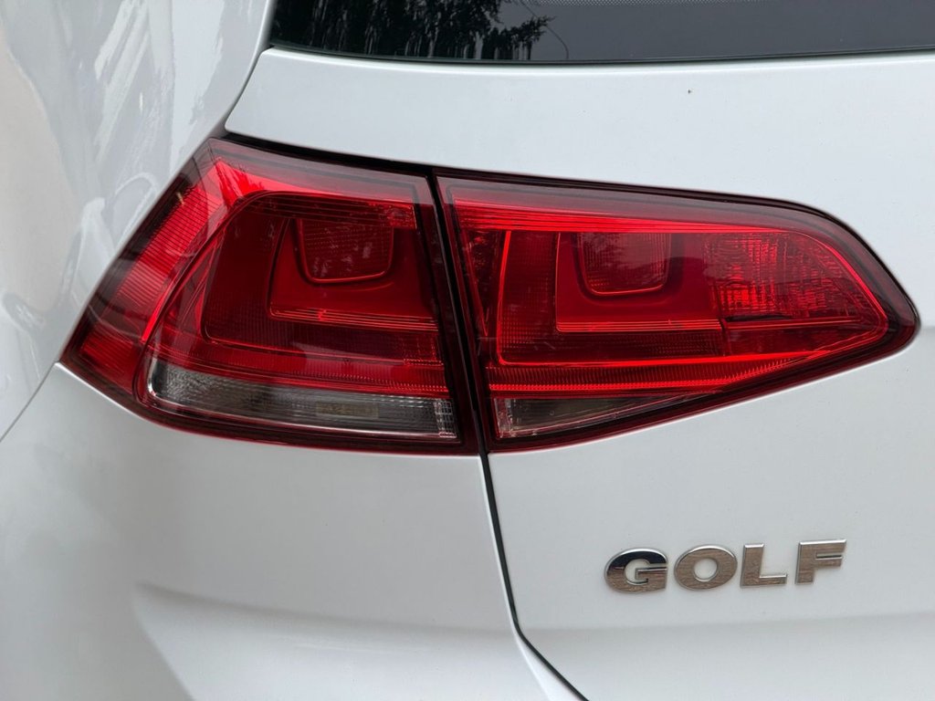 Used Volkswagen Golf 2013 for sale - 77199999: Photo 27