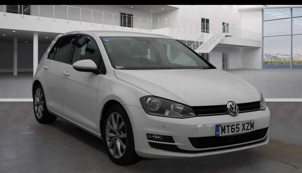 Used Volkswagen Golf 2015 for sale - 76642419: Photo 1