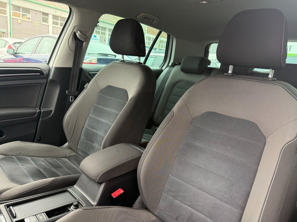 Used Volkswagen Golf 2015 for sale - 76642419: Photo 12