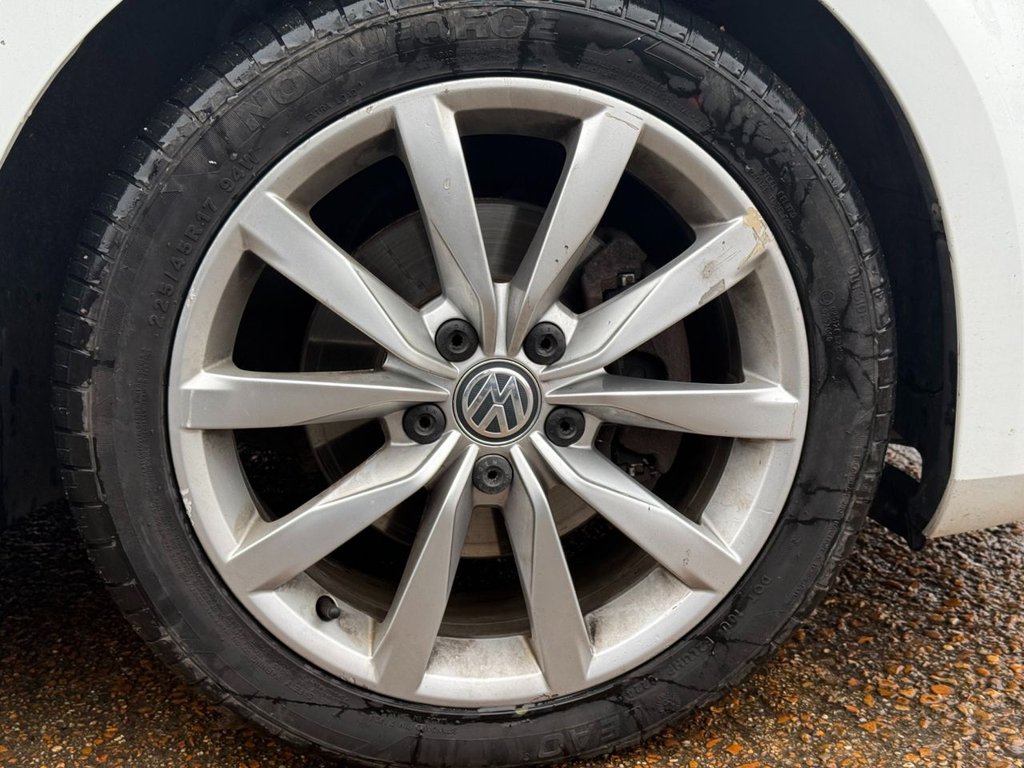 Used Volkswagen Golf 2015 for sale - 76642419: Photo 26