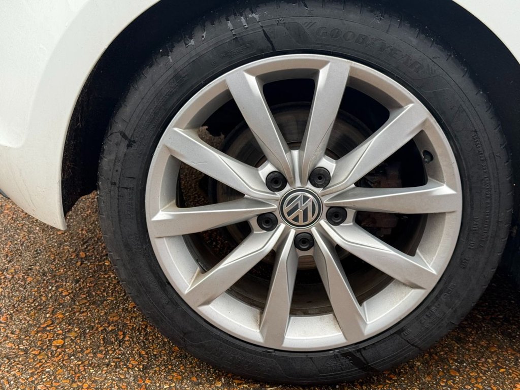 Used Volkswagen Golf 2015 for sale - 76642419: Photo 27