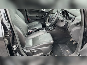 Used Ford Fiesta 2015 for sale - 78806448: Photo