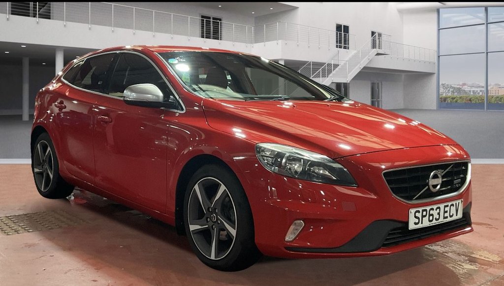 Used Volvo V40 2013 for sale - 76454163: Photo 1