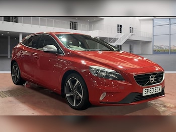 Used Volvo V40 2013 for sale - 76454163: Photo